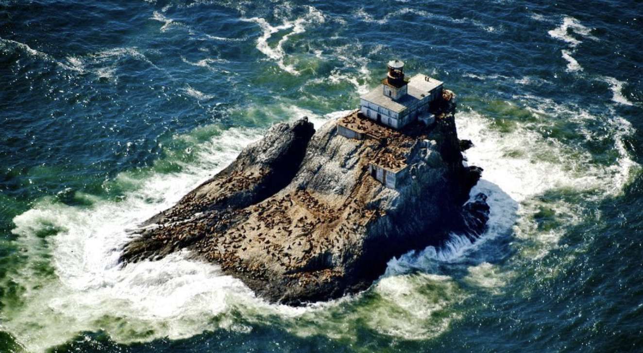 Exploring The Tillamook Rock Lighthouse (AKA Terrible Tilly)